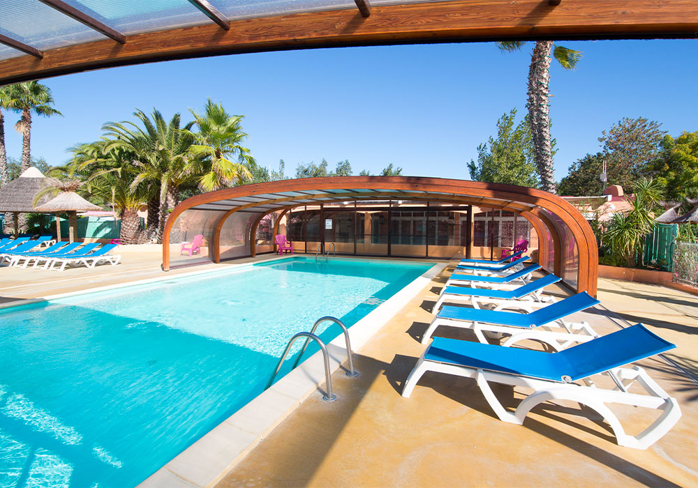 campsite with water park in vias
