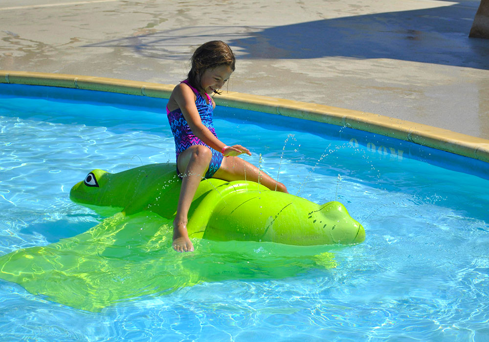 camping avec piscine proche de meze