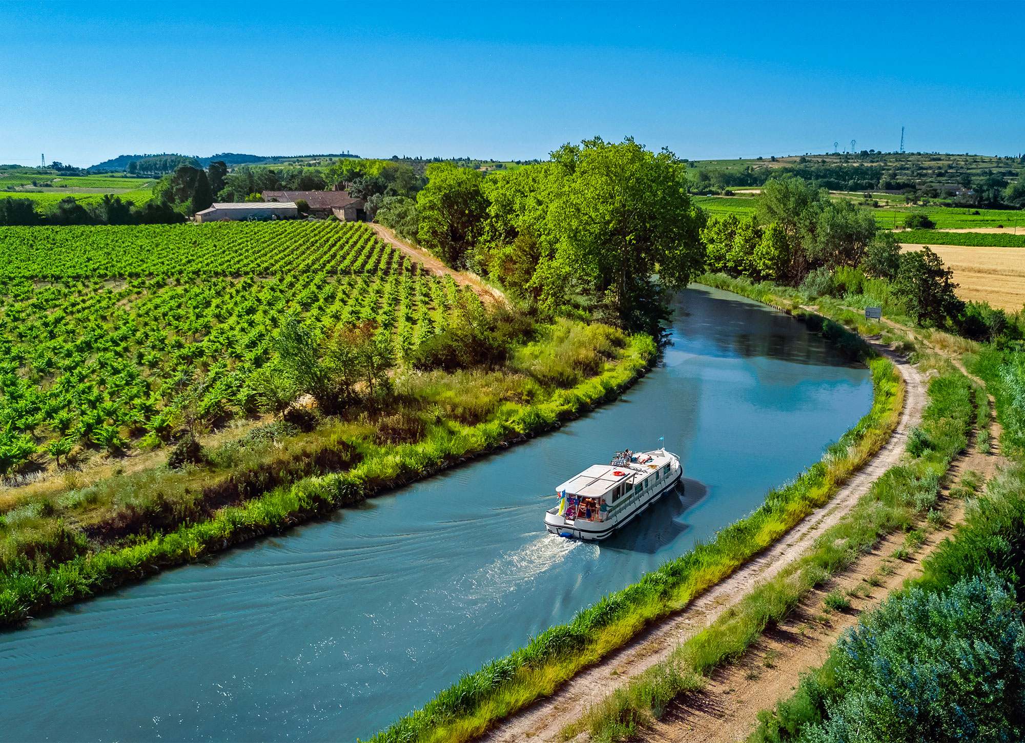 camping familial proche du canal du midi