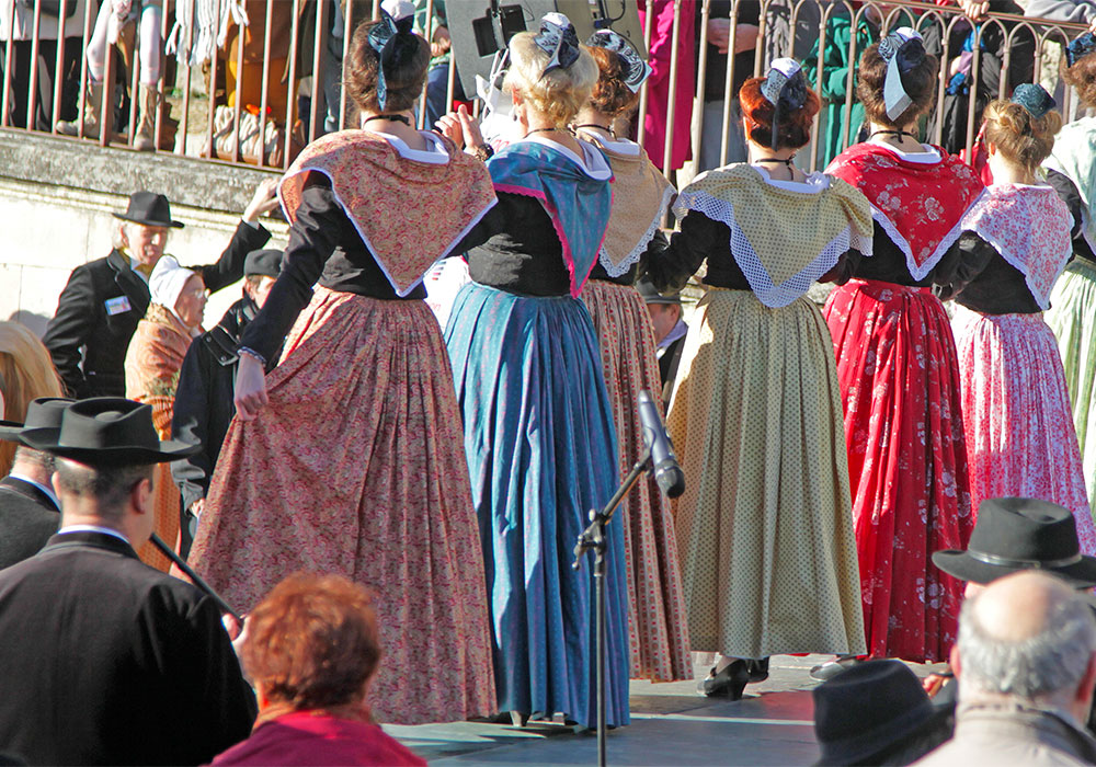 provencal folklore event