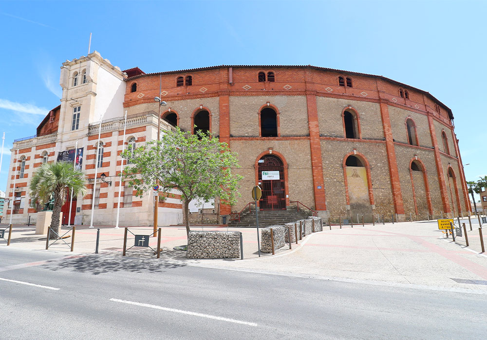 visit the beziers arenas